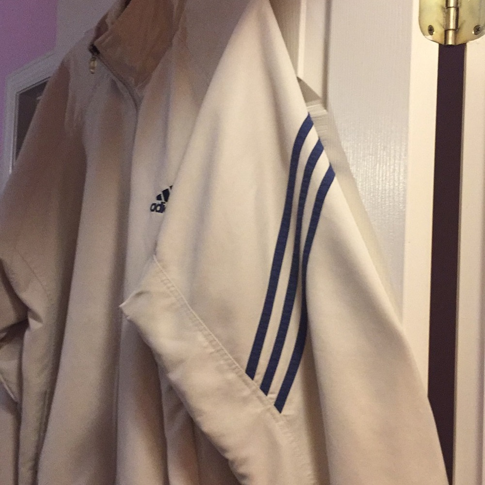 Adidas coat - Picture 4 of 7